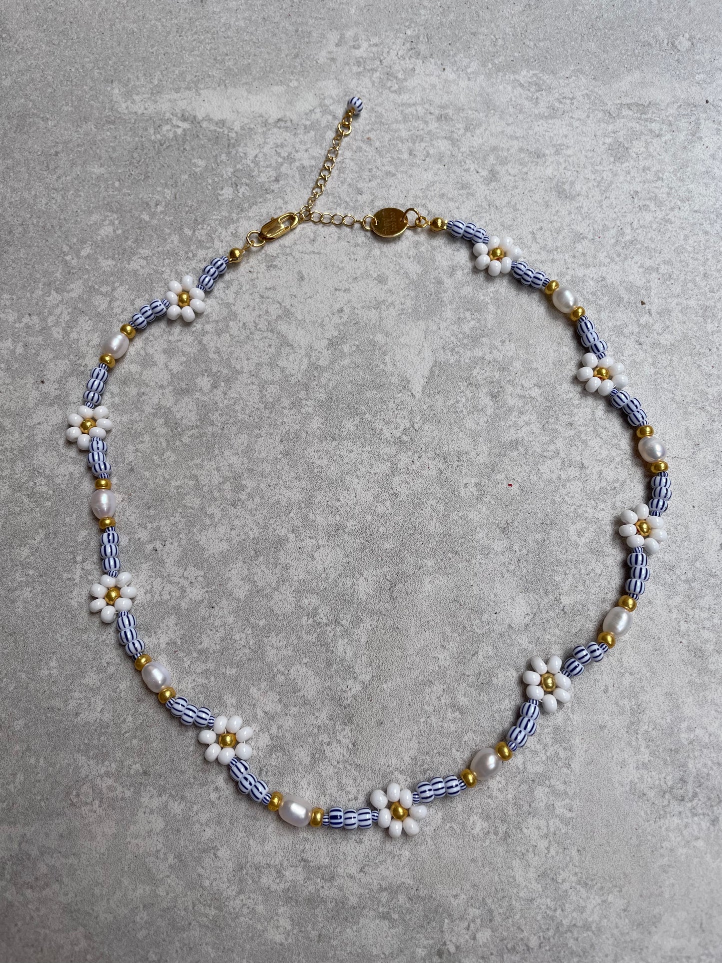Sailor flower pearl necklace