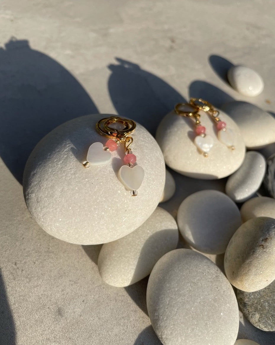 Cute pearl heart earrings