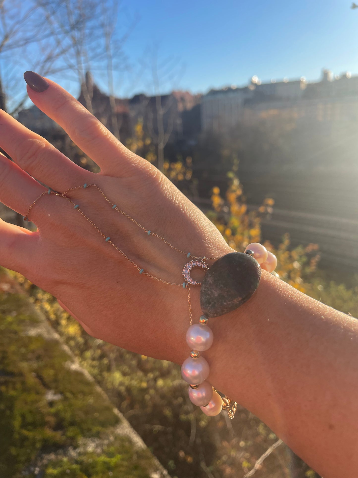 Not your ordinary pearl bracelet