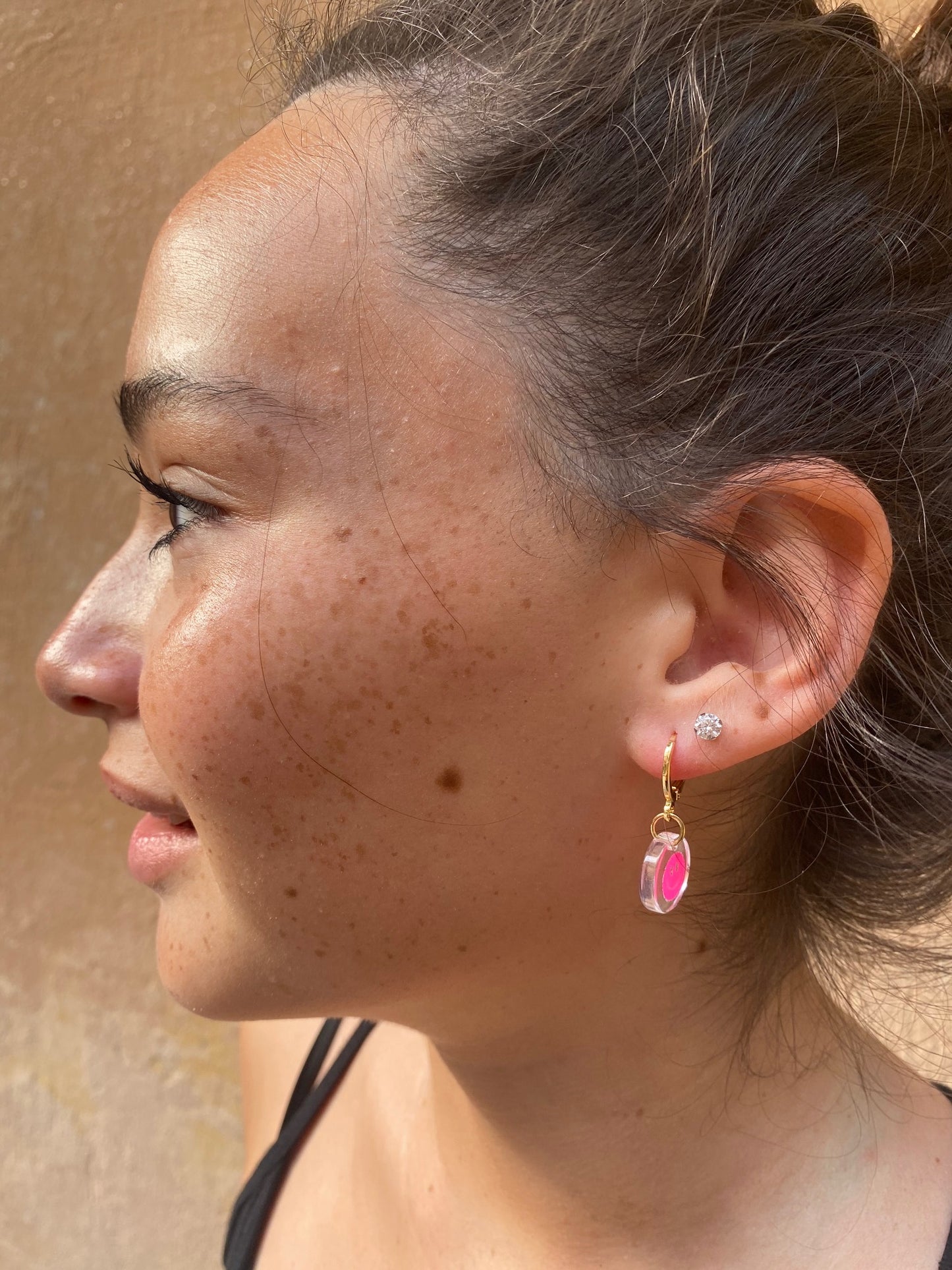 Happy smiley earring (single)