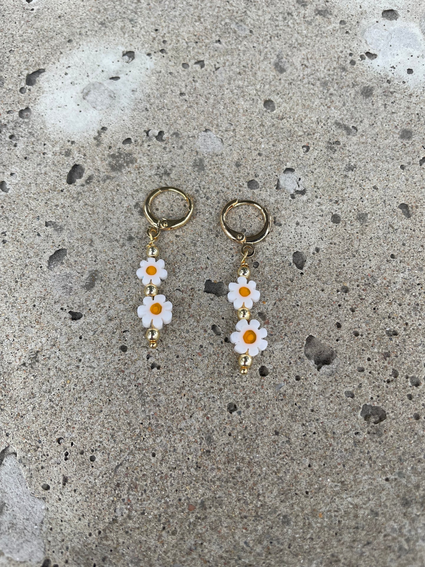 Daisy earrings