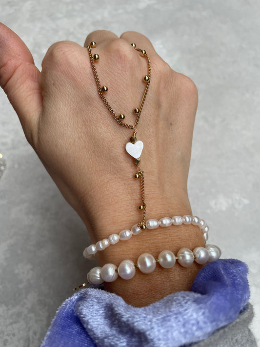 Mother of pearl hand jewelry