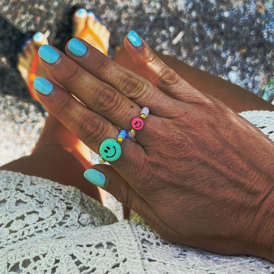 Summer smiley ring