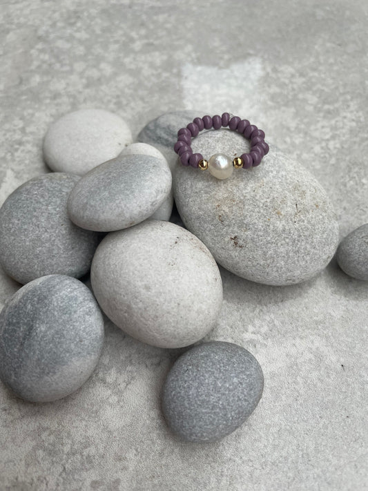 Freshwater pearl ring