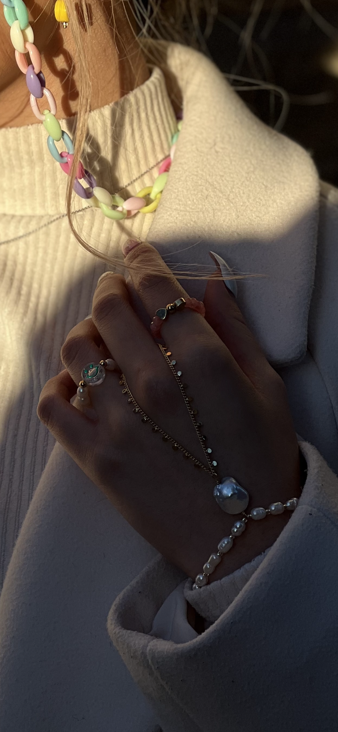 Keishi hand jewelry