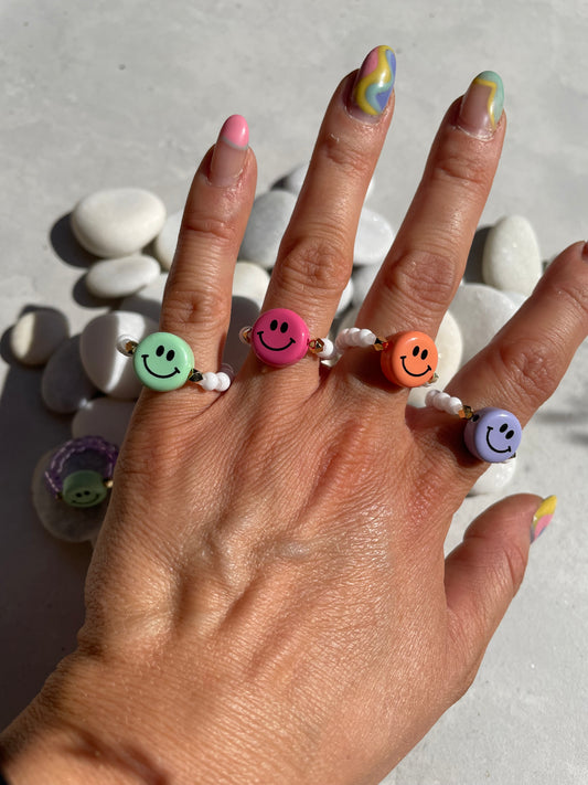 Smiley ring