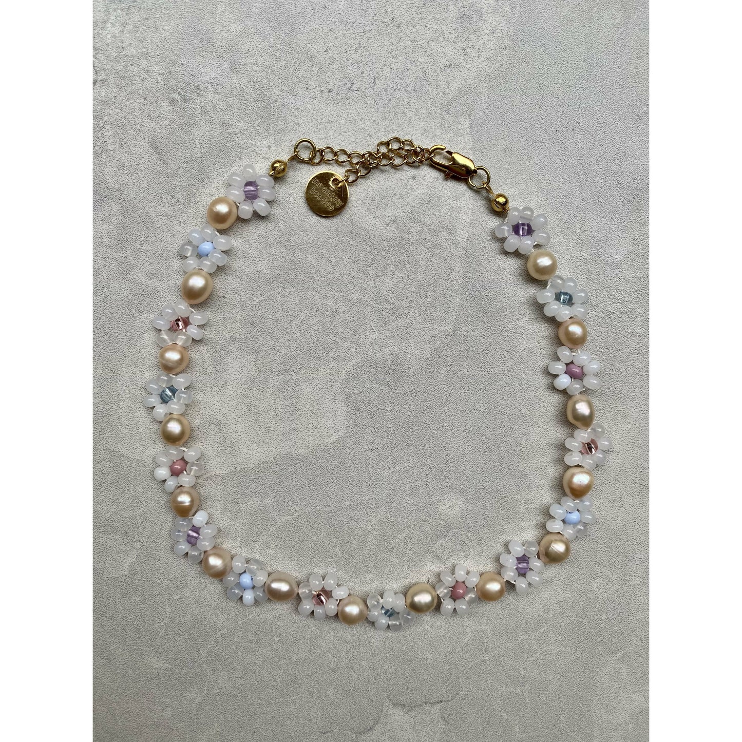 Flower necklace white pearl