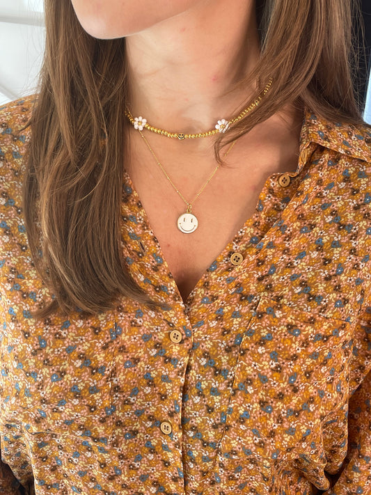 Everything is not gold that shines... halsband