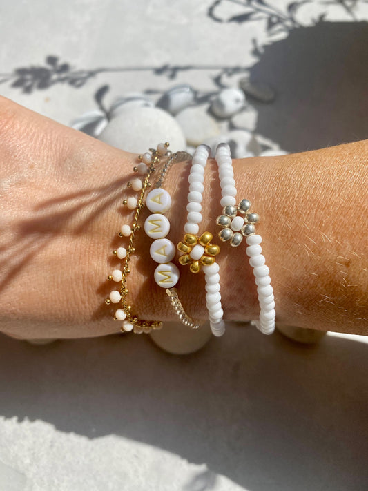 Single flower bracelet - set of two