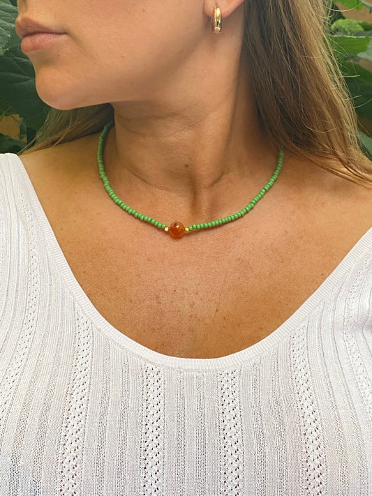 Carnelian halsband